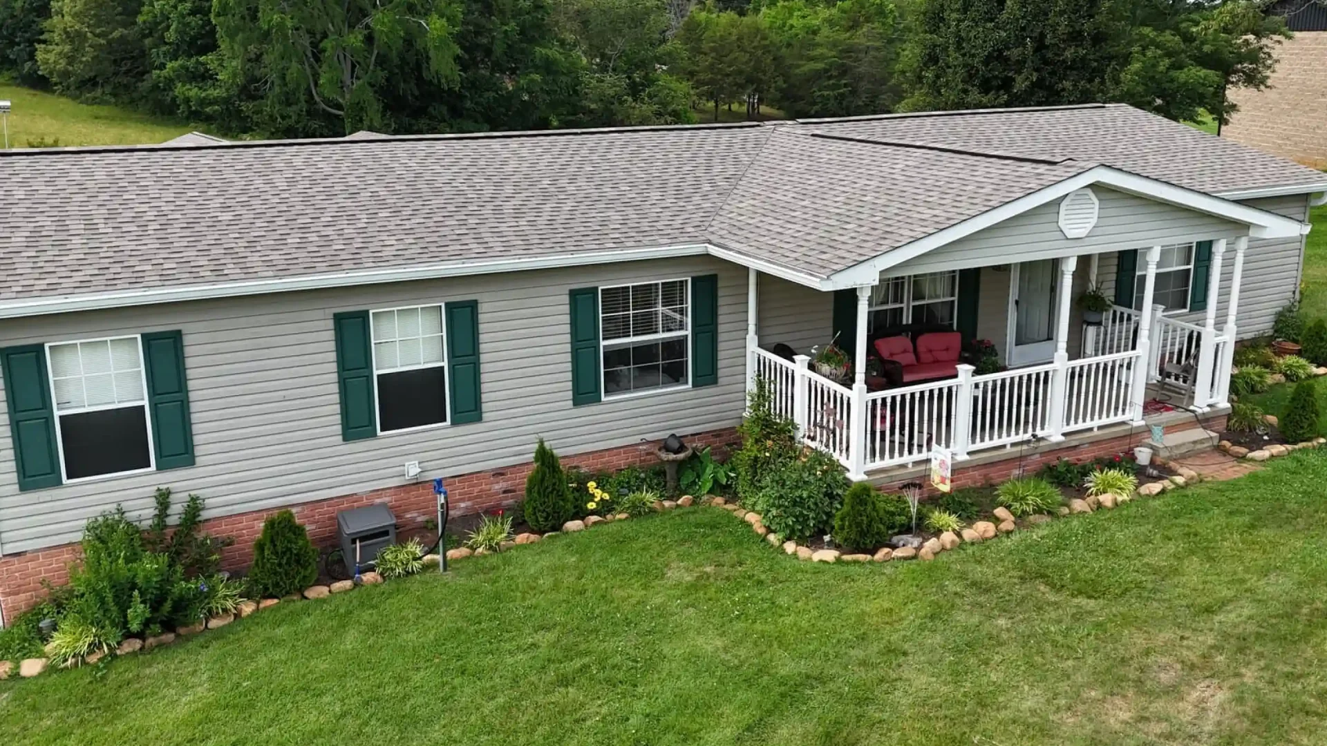 Hero Regal Ridge Roofing & Exteriors Morristown, TN